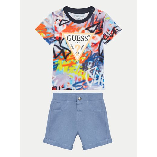 Guess Komplet t-shirt i spodenki I4GG12 K8HM3 Kolorowy Regular Fit ze sklepu MODIVO w kategorii Komplety niemowlęce - zdjęcie 182704528