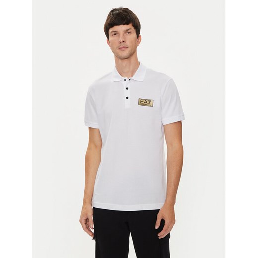 EA7 Emporio Armani Polo 3DPF02 PJ5AZ 1100 Biały Regular Fit ze sklepu MODIVO w kategorii T-shirty męskie - zdjęcie 182704907