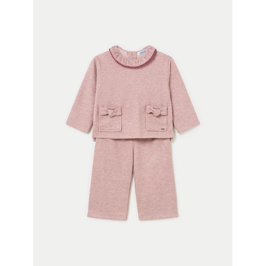 Mayoral Komplet sweter i spodnie materiałowe 2550 Różowy Regular Fit ze sklepu MODIVO w kategorii Komplety niemowlęce - zdjęcie 182704925