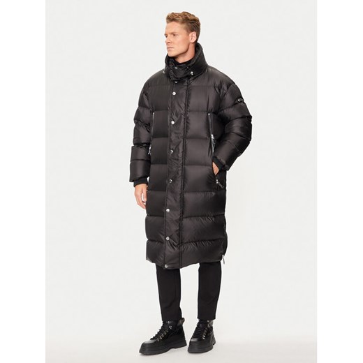 MICHAEL Michael Kors Kurtka puchowa UF4208I3SB Czarny Relaxed Fit ze sklepu MODIVO w kategorii Kurtki męskie - zdjęcie 182705296