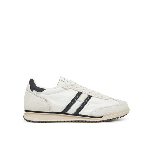 Tommy Jeans Sneakersy Tjm Retro Runner Cleated EM0EM01527 Biały ze sklepu MODIVO w kategorii Buty sportowe męskie - zdjęcie 182708155