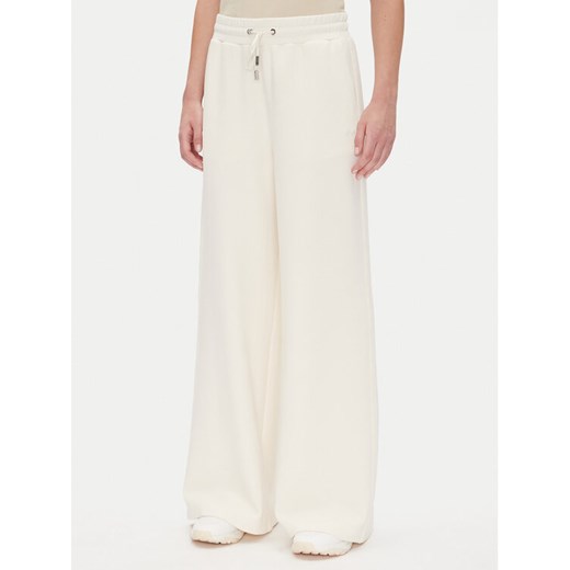 BOSS Spodnie dresowe C-Etom 50536743 Biały Relaxed Fit ze sklepu MODIVO w kategorii Spodnie damskie - zdjęcie 182708827