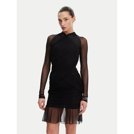Versace Jeans Couture Sukienka koktajlowa 78HAO971 Czarny Slim Fit ze sklepu MODIVO w kategorii Sukienki - zdjęcie 182709398