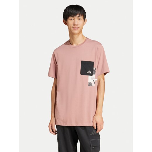 adidas T-Shirt Lens Elevated Pocket Graphic JJ3927 Różowy Loose Fit ze sklepu MODIVO w kategorii T-shirty męskie - zdjęcie 182709467