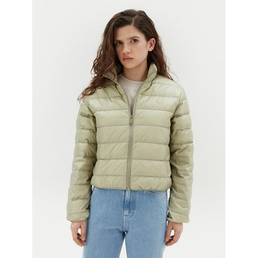 Calvin Klein Jeans Kurtka puchowa J20J224698 Beżowy Regular Fit ze sklepu MODIVO w kategorii Kurtki damskie - zdjęcie 182709479