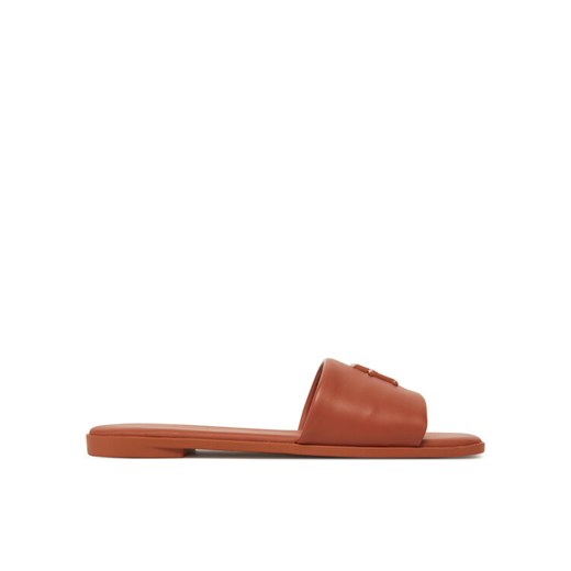 Tommy Hilfiger Klapki Th Logo Hardware Leather Mule FW0FW08806 Brązowy ze sklepu MODIVO w kategorii Klapki damskie - zdjęcie 182710595