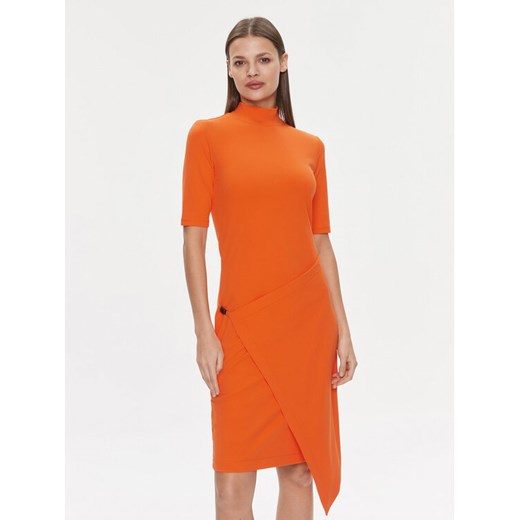 Calvin Klein Sukienka codzienna Stretch Jersey Asymmetric Dress K20K206498 Pomarańczowy Slim Fit ze sklepu MODIVO w kategorii Sukienki - zdjęcie 182711479