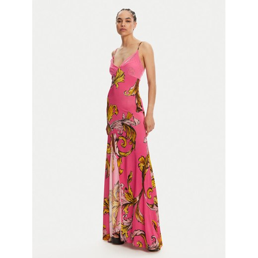 Versace Jeans Couture Sukienka letnia 78HAO900 Różowy Regular Fit ze sklepu MODIVO w kategorii Sukienki - zdjęcie 182711639