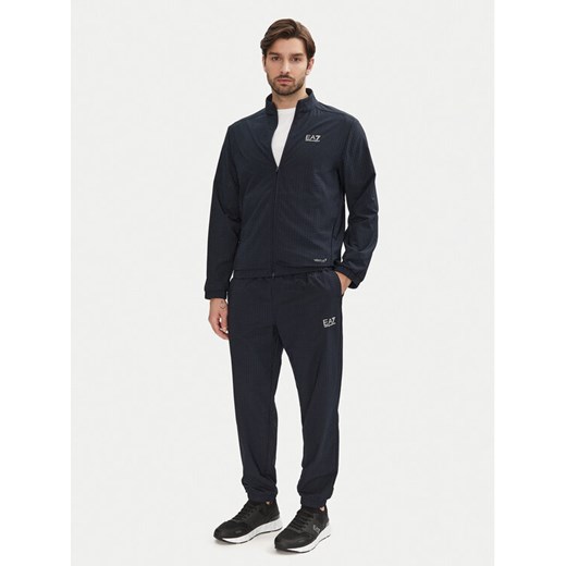 EA7 Emporio Armani Dres 7M000170 AF13411 UB102 Granatowy Regular Fit ze sklepu MODIVO w kategorii Dresy męskie - zdjęcie 182711688