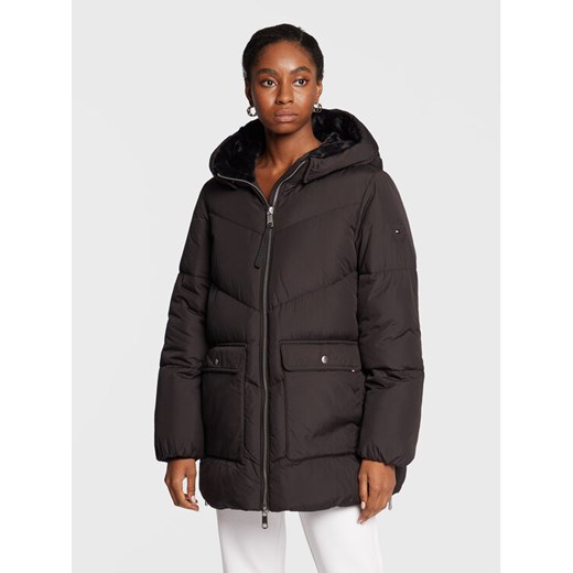 Tommy Hilfiger Kurtka zimowa Chevron Sorona WW0WW36211 Czarny Relaxed Fit ze sklepu MODIVO w kategorii Kurtki damskie - zdjęcie 182712038