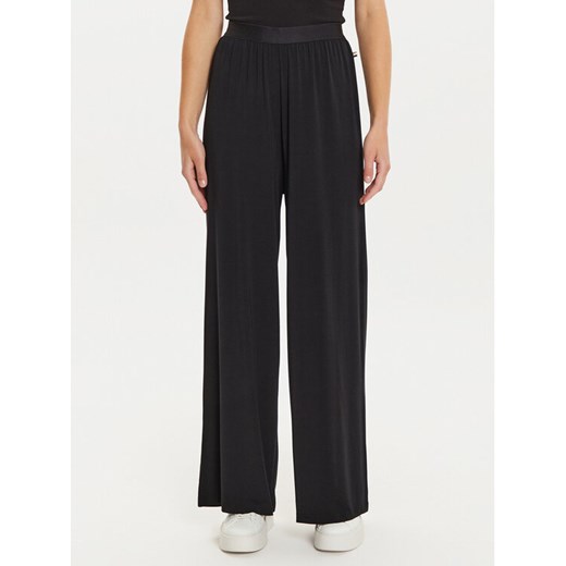 Boss Spodnie dresowe Bea 50525712 Czarny Relaxed Fit ze sklepu MODIVO w kategorii Spodnie damskie - zdjęcie 182712619