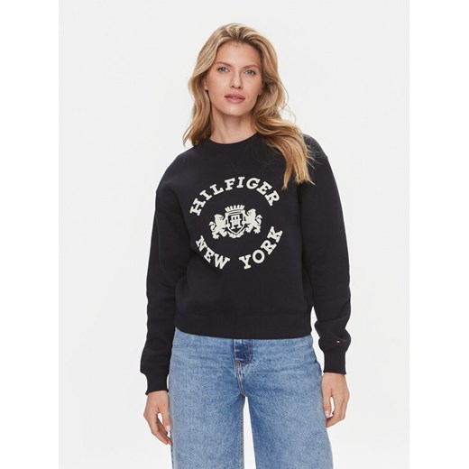 Tommy Hilfiger Bluza Varsity WW0WW39805 Granatowy Regular Fit ze sklepu MODIVO w kategorii Bluzy damskie - zdjęcie 182713169