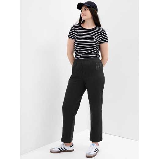 Gap Spodnie dresowe 796096-01 Czarny Regular Fit ze sklepu MODIVO w kategorii Spodnie damskie - zdjęcie 182713587