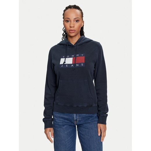 Tommy Jeans Bluza Flag DW0DW18654 Granatowy Regular Fit ze sklepu MODIVO w kategorii Bluzy damskie - zdjęcie 182713618
