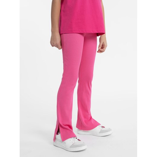 4F Legginsy 4FJAW23TTIGF097 Różowy Slim Fit ze sklepu MODIVO w kategorii Spodnie dziewczęce - zdjęcie 182713959