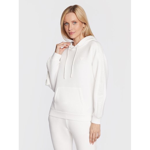 Guess Bluza Brenda V2YQ18 K7UW2 Biały Regular Fit ze sklepu MODIVO w kategorii Bluzy damskie - zdjęcie 182714219