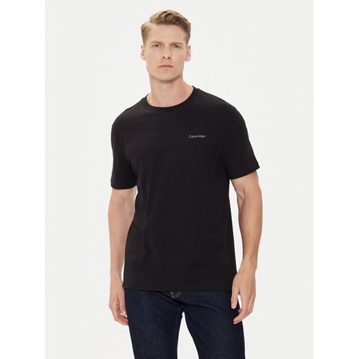 Calvin Klein T-Shirt Enlarged Back Logo K10K113106 Czarny Regular Fit ze sklepu MODIVO w kategorii T-shirty męskie - zdjęcie 182714918