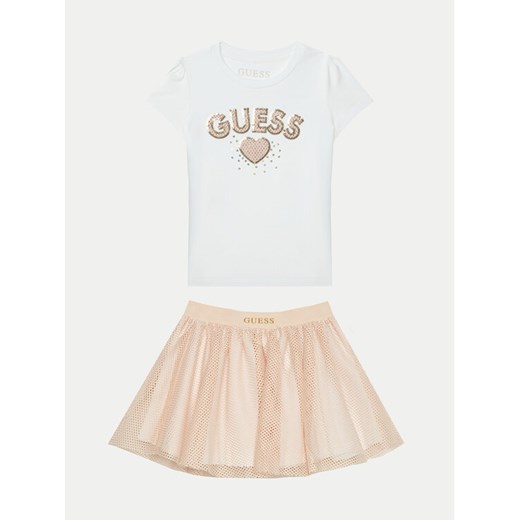 Guess Komplet t-shirt i spódniczka K5RG06 K6YW0 Biały Regular Fit ze sklepu MODIVO w kategorii Komplety dziewczęce - zdjęcie 182715379