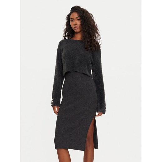 Morgan Sukienka dzianinowa 242-RMONA Szary Slim Fit ze sklepu MODIVO w kategorii Sukienki - zdjęcie 182715755