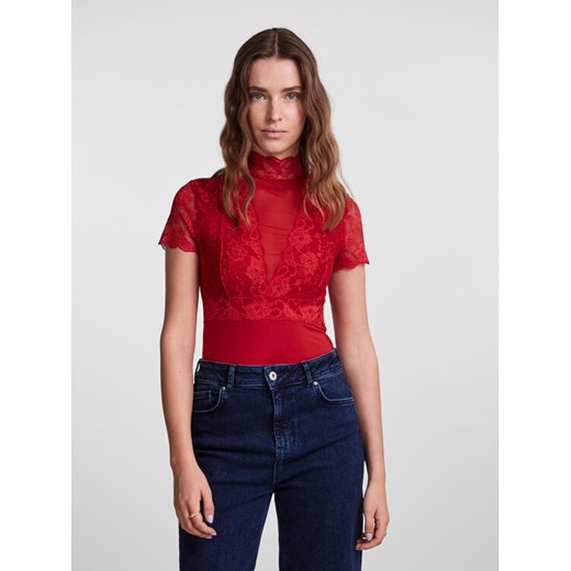 Pieces Body 17131182 Czerwony Slim Fit ze sklepu MODIVO w kategorii Bluzki damskie - zdjęcie 182716719