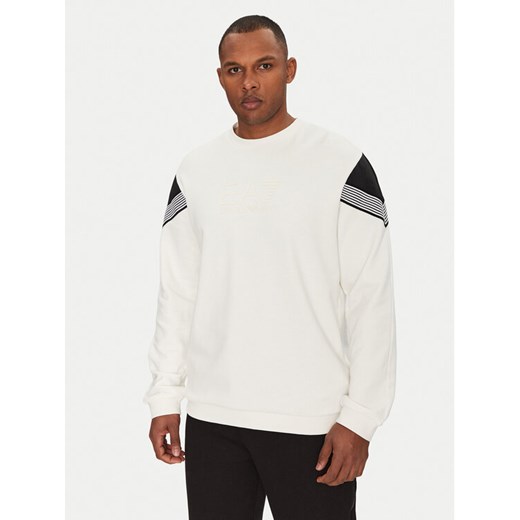 EA7 Emporio Armani Bluza 7M000272 AF12451 U0005 Biały Regular Fit ze sklepu MODIVO w kategorii Bluzy męskie - zdjęcie 182716756