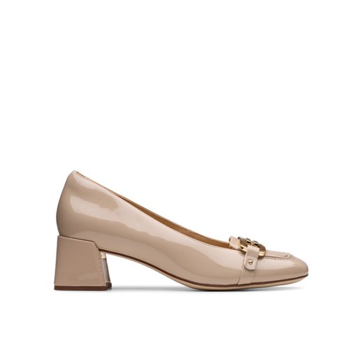 Clarks Czółenka Nyta45 Court 26181319 Beżowy ze sklepu MODIVO w kategorii Czółenka - zdjęcie 182717347