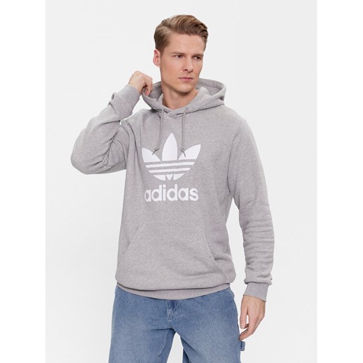 adidas Bluza adicolor Classics Trefoil H06669 Szary Regular Fit ze sklepu MODIVO w kategorii Bluzy męskie - zdjęcie 182718235