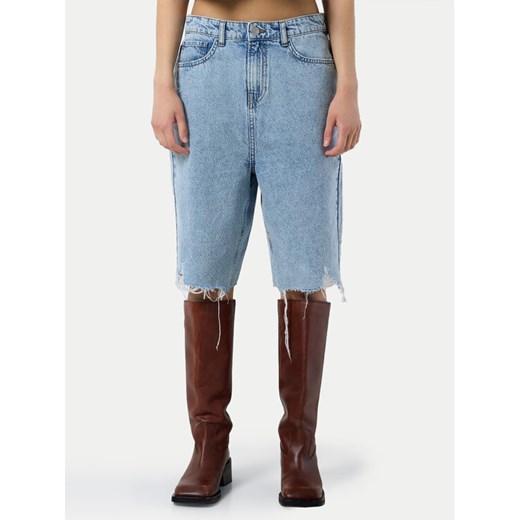 Noisy May Szorty jeansowe Jytte 27030816 Niebieski Straight Fit ze sklepu MODIVO w kategorii Szorty - zdjęcie 182718736