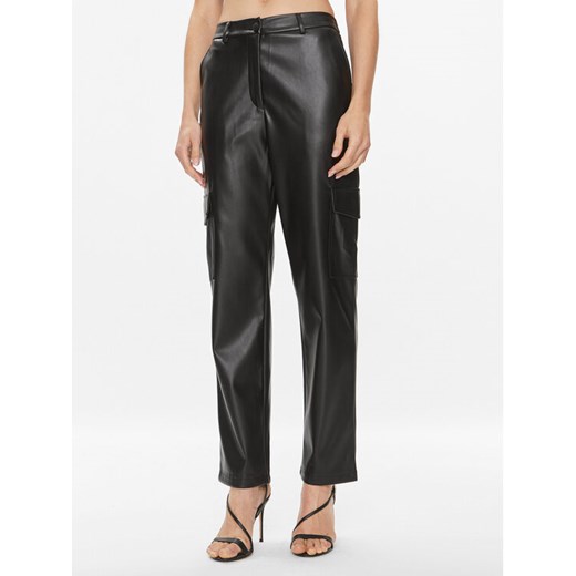 ONLY Spodnie z imitacji skóry 15293029 Czarny Loose Fit ze sklepu MODIVO w kategorii Spodnie damskie - zdjęcie 182718926