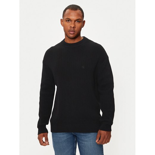 Calvin Klein Jeans Sweter J30J326193 Czarny Regular Fit ze sklepu MODIVO w kategorii Swetry męskie - zdjęcie 182719407