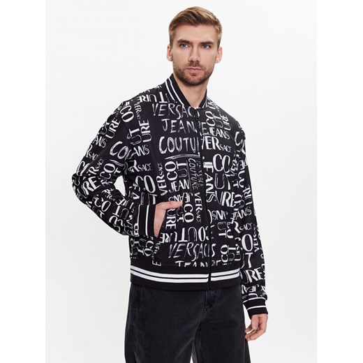 Versace Jeans Couture Bluza Print Logo 74GAI330 Czarny Regular Fit ze sklepu MODIVO w kategorii Bluzy męskie - zdjęcie 182721998