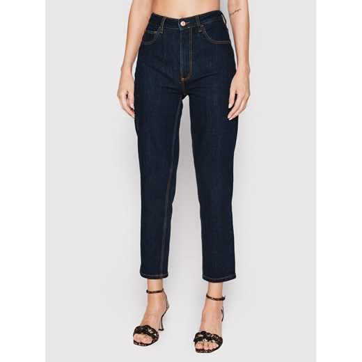 Guess Jeansy W2YA21 D4NH4 Granatowy Tapered Leg ze sklepu MODIVO w kategorii Jeansy damskie - zdjęcie 182722197