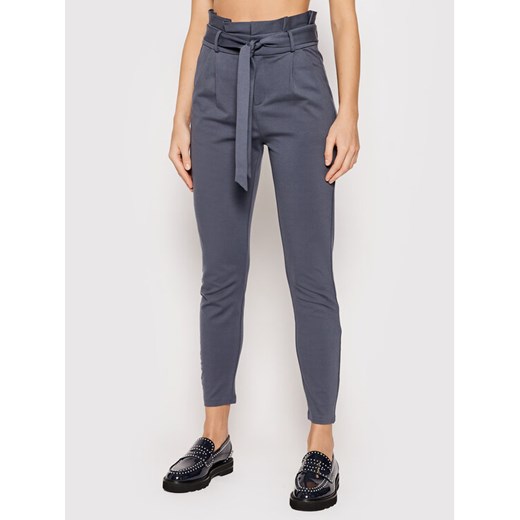 Vero Moda Spodnie materiałowe Eva 10205932 Szary Loose Fit ze sklepu MODIVO w kategorii Spodnie damskie - zdjęcie 182722216