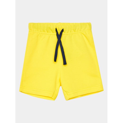 United Colors Of Benetton Szorty sportowe 3J70G900P Żółty Regular Fit ze sklepu MODIVO w kategorii Spodenki chłopięce - zdjęcie 182722409