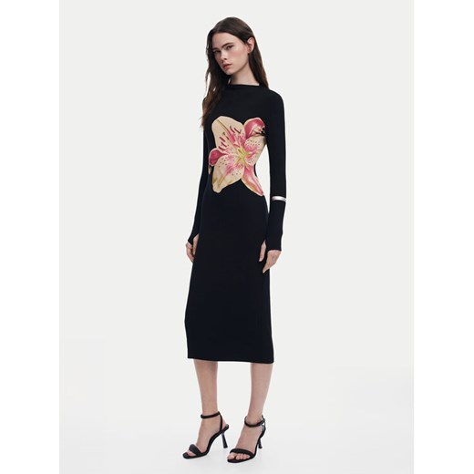 Desigual Sukienka codzienna 25SWVKX1 Czarny Slim Fit ze sklepu MODIVO w kategorii Sukienki - zdjęcie 182722859