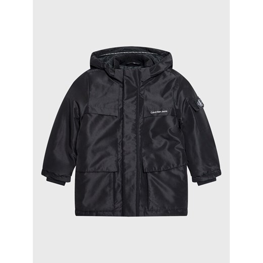 Calvin Klein Jeans Kurtka przejściowa Back To School IB0IB01274 Czarny Regular Fit ze sklepu MODIVO w kategorii Kurtki chłopięce - zdjęcie 182723397