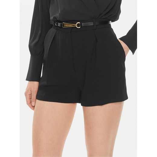 Elisabetta Franchi Szorty materiałowe SH-005-42E2-V350 Czarny Regular Fit ze sklepu MODIVO w kategorii Szorty - zdjęcie 182724226