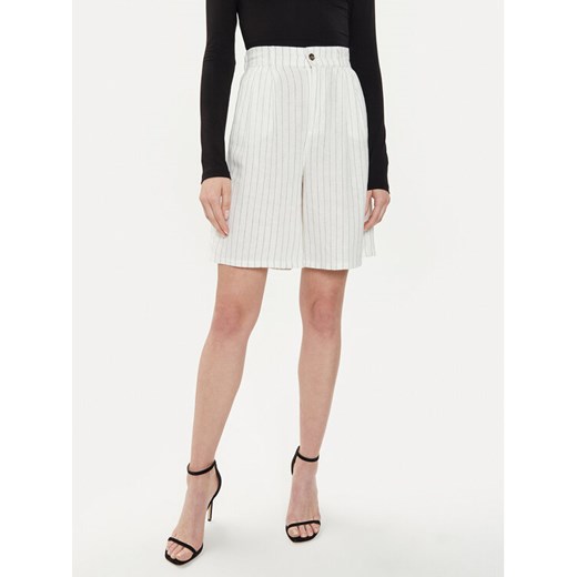 ONLY Bermudy Caro 15278792 Biały Loose Fit ze sklepu MODIVO w kategorii Szorty - zdjęcie 182724578