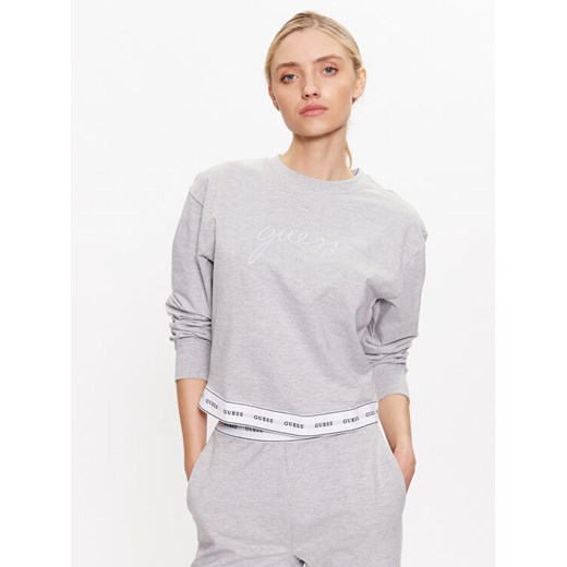 Guess Bluza O3YQ01 KBS91 Szary Regular Fit ze sklepu MODIVO w kategorii Bluzy damskie - zdjęcie 182725006