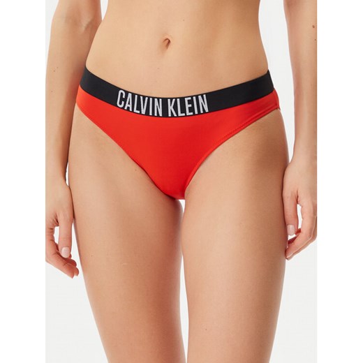 Calvin Klein Swimwear Dół od bikini KW0KW02856 Czerwony ze sklepu MODIVO w kategorii Stroje kąpielowe - zdjęcie 182726425