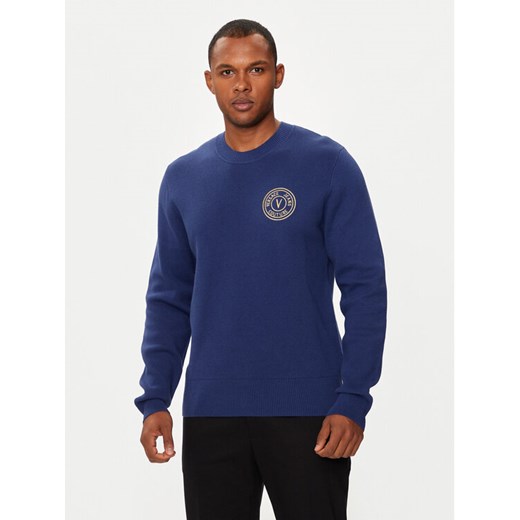Versace Jeans Couture Sweter 77GAFMH7 Niebieski Regular Fit ze sklepu MODIVO w kategorii Swetry męskie - zdjęcie 182726535