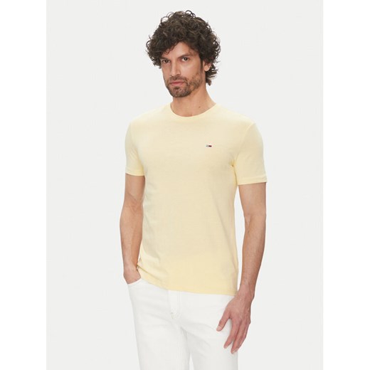 Tommy Jeans T-Shirt DM0DM20363 Żółty Slim Fit ze sklepu MODIVO w kategorii T-shirty męskie - zdjęcie 182726648