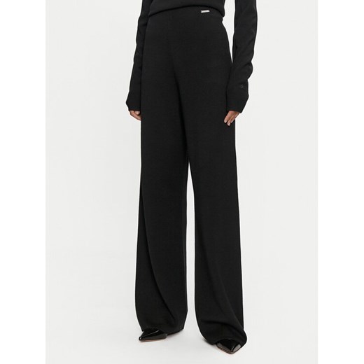 Calvin Klein Spodnie dzianinowe K20K207680 Czarny Straight Fit ze sklepu MODIVO w kategorii Spodnie damskie - zdjęcie 182727066