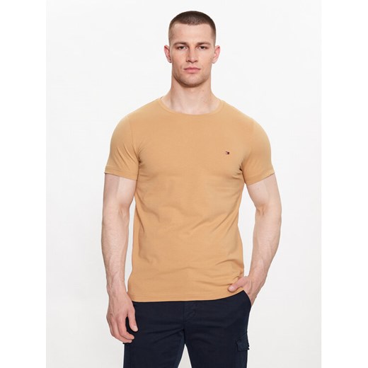 Tommy Hilfiger T-Shirt MW0MW10800 Beżowy Slim Fit ze sklepu MODIVO w kategorii T-shirty męskie - zdjęcie 182727215