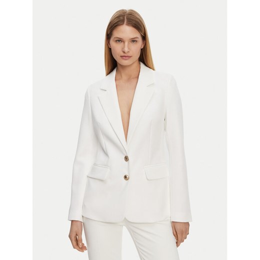 Guess Marynarka W5GN59 WH9Y2 Biały Regular Fit ze sklepu MODIVO w kategorii Marynarki damskie - zdjęcie 182727239