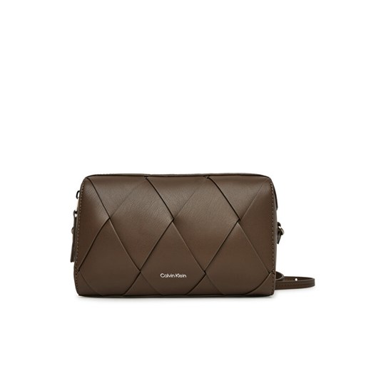 Calvin Klein Torebka Ck Woven Camera Bag K60K613002 Brązowy ze sklepu MODIVO w kategorii Listonoszki - zdjęcie 182728807