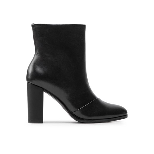 Simple Botki SL-44-02-000112 Czarny ze sklepu MODIVO w kategorii Botki - zdjęcie 182728829