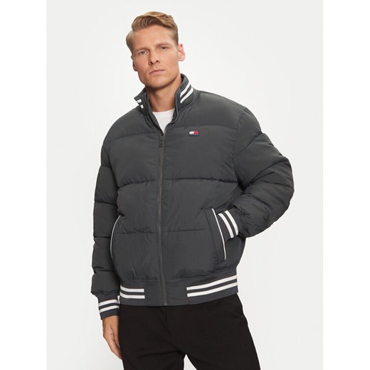 Tommy Jeans Kurtka zimowa Varsity DM0DM19640 Szary Regular Fit ze sklepu MODIVO w kategorii Kurtki męskie - zdjęcie 182729537