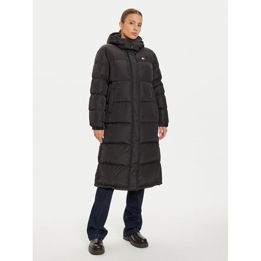 Tommy Jeans Kurtka puchowa Alaska DW0DW18860 Czarny Regular Fit ze sklepu MODIVO w kategorii Kurtki damskie - zdjęcie 182730297