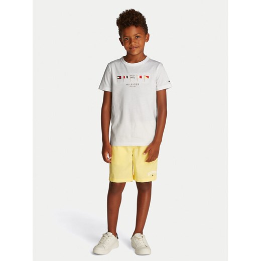 Tommy Hilfiger T-Shirt Multiflag KB0KB09532 S Biały Regular Fit ze sklepu MODIVO w kategorii T-shirty chłopięce - zdjęcie 182730495